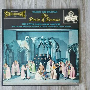 Gilbert and Sullivan- The Pirates of Penzance- Vintage Vinyl Lp Record